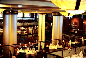 Queen Mary: Speisesaal